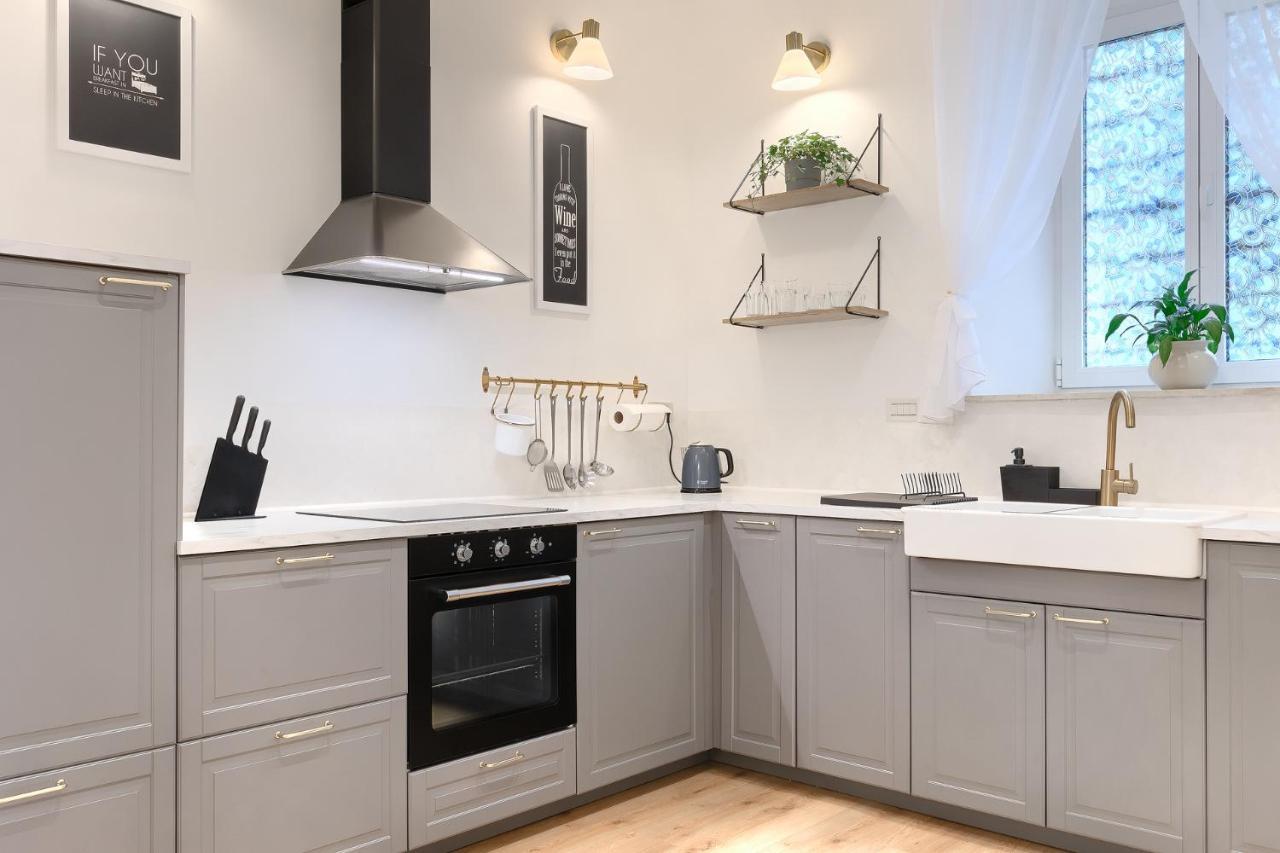 Calafati Apartment With Free Private Parking غييكا المظهر الخارجي الصورة