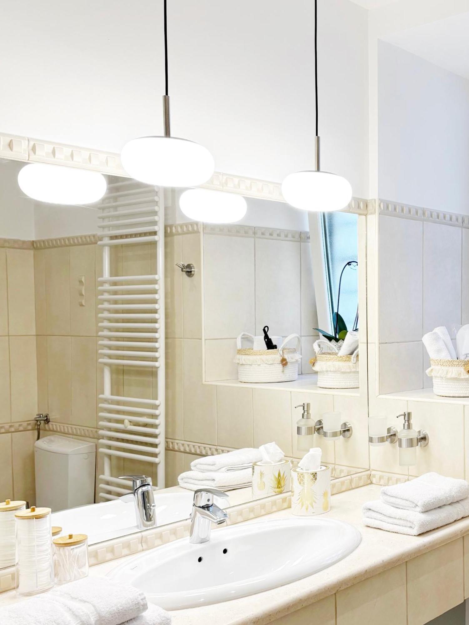 Calafati Apartment With Free Private Parking غييكا المظهر الخارجي الصورة